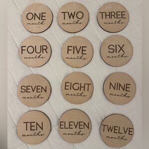 Wooden Monthly Milestone Discs